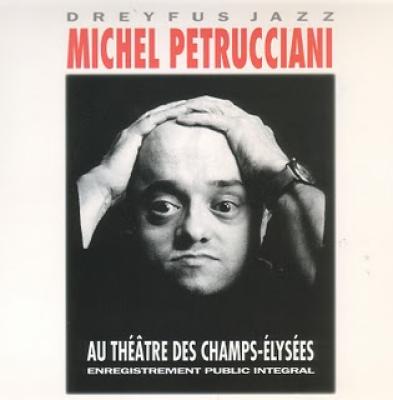 An Theatre dy Champs eleze'e. Live Paris